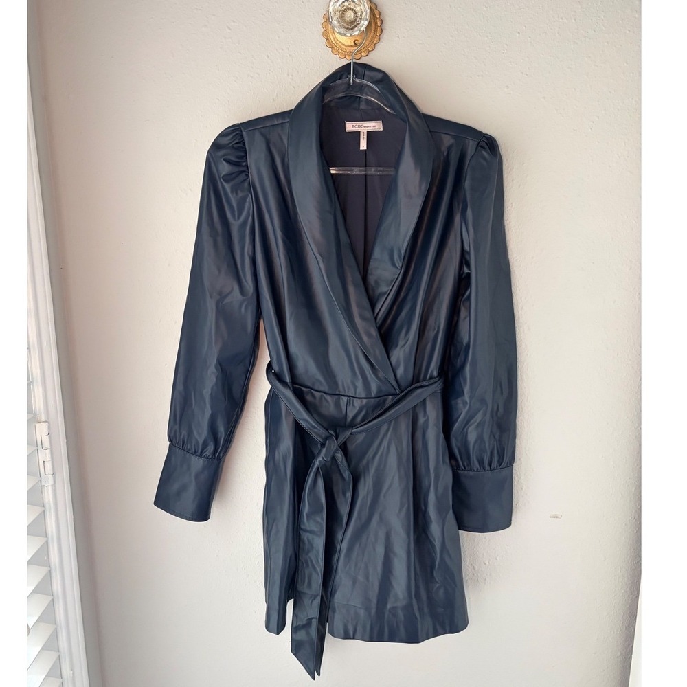 BCBGeneration Dark Navy Faux Leather Belted Romper Shawl Collar Long Sleeves M
